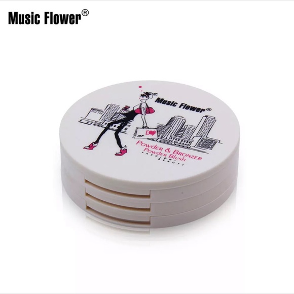 3 in 1 Powder, bronzer and blush set.NWT - Picture 4 of 4